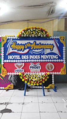 Papan Bunga di Panunggangan Utara
