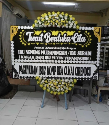 Papan Bunga di Panunggangan Utara